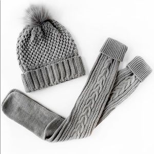 NEW Jetset Gray Knitted Beanie & Sock Duo